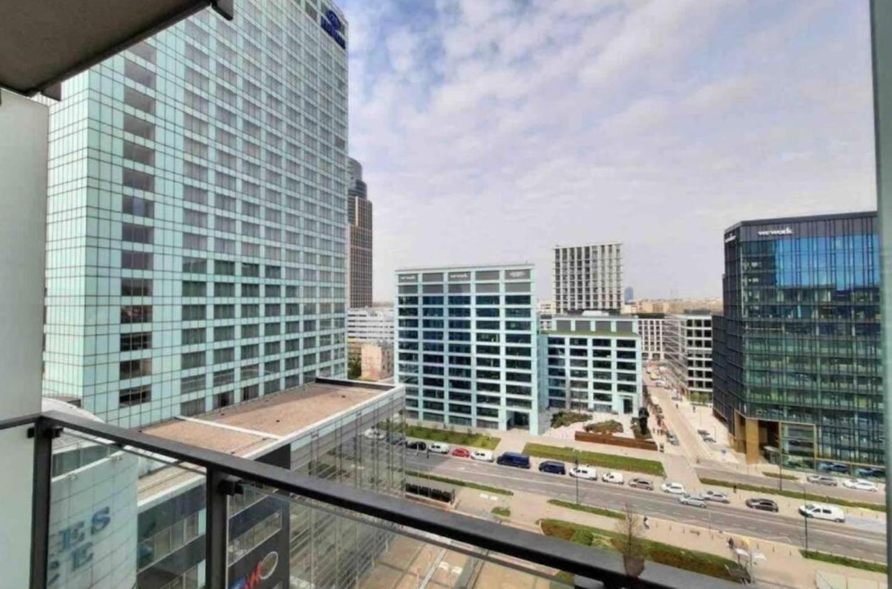 Platinum Tower - City Center - Golden Apartments Varsóvia Exterior foto